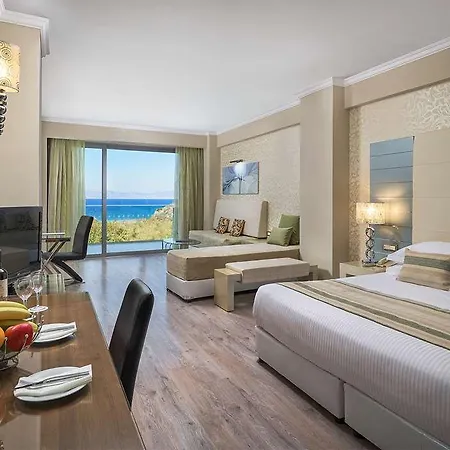 Atrium Platinum Luxury And Hotel *