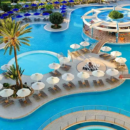 Atrium Platinum Luxury And